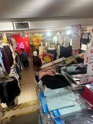 Lucky Plaza (D9), Shop House #625437241
